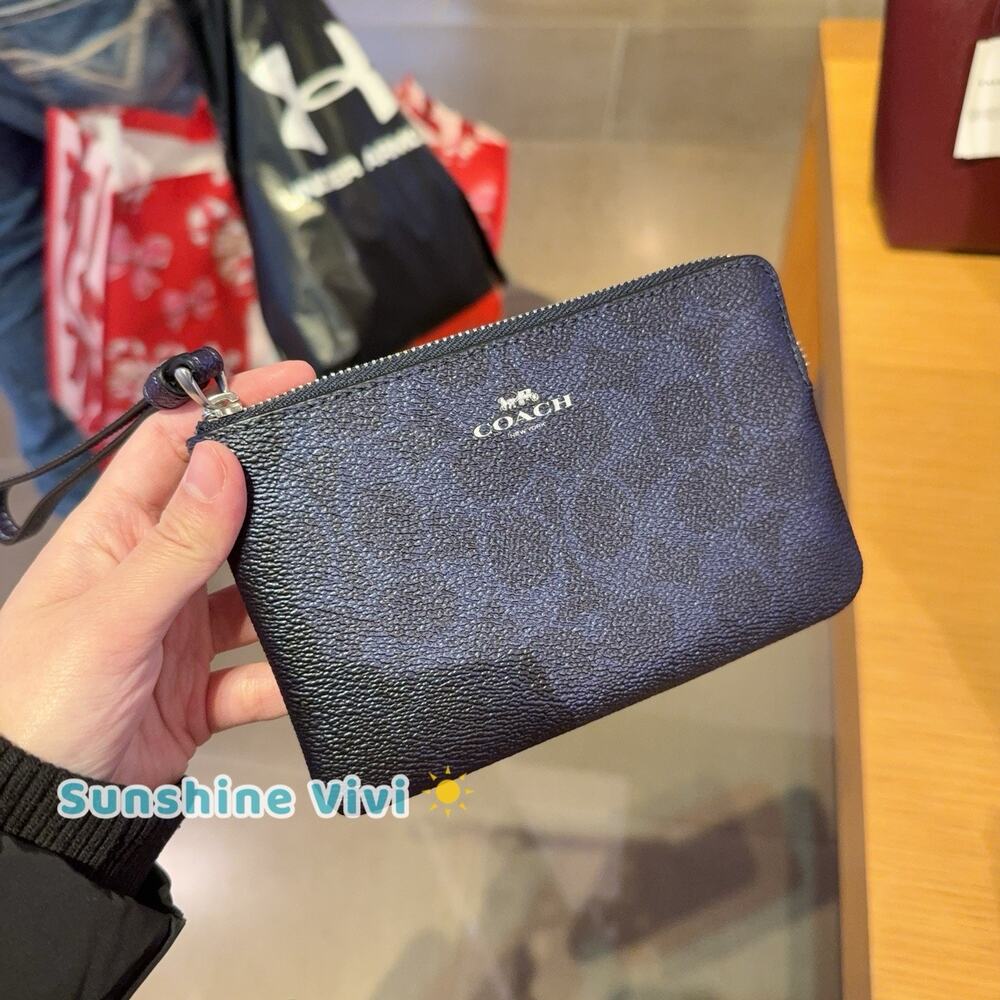 NWT Coach Corner Zip Wristlet In Signature Canvas CCK71 BLUE/NAVY